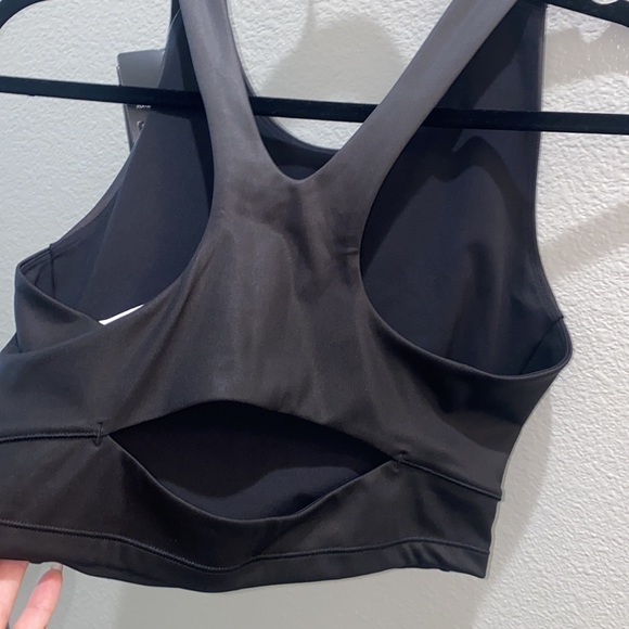 NWT Puma Studio Ombré Razorback Crop Top - Picture 7 of 7